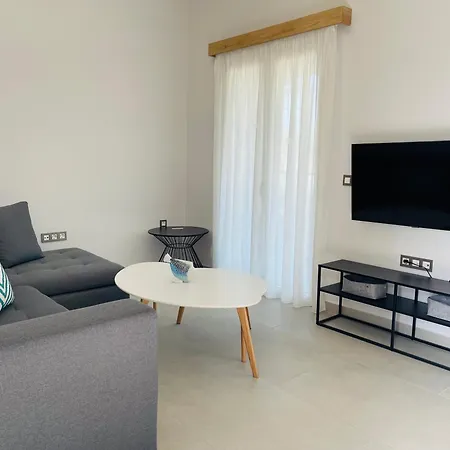 In - Rodelia Nr4 In