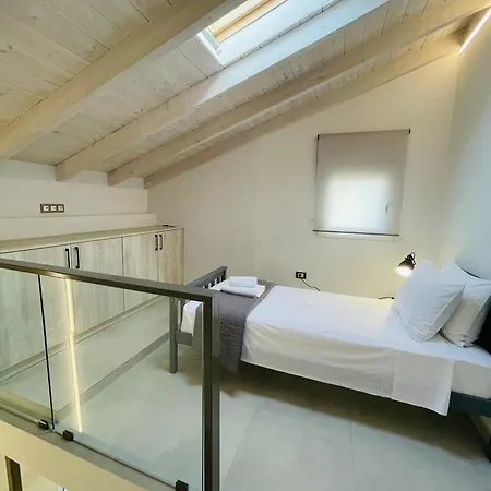In - Rodelia Nr4 In * Roda (Corfu)